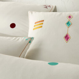 Imani Embroidered Vintage Cotton Duvet Cover - thumbnail 4