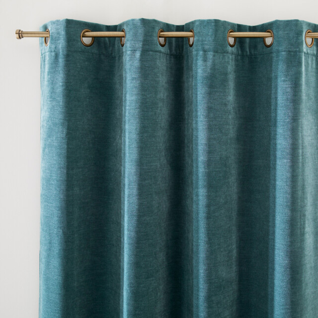 Calda Curtain in Velvet Look Chenille with Eyelets - image 1