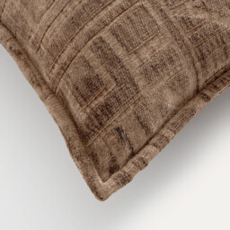 Hesper Jacquard Chenille Cushion Cover - thumbnail 4