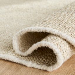 Naki Hand-Woven Hemp Rug - thumbnail 4