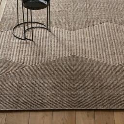Aitor Textured Hand Woven Wool Rug - thumbnail 2