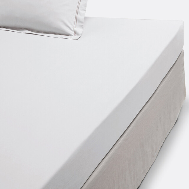 Palace 100% Cotton Percale 200 Thread Count Fitted Sheet - image 1