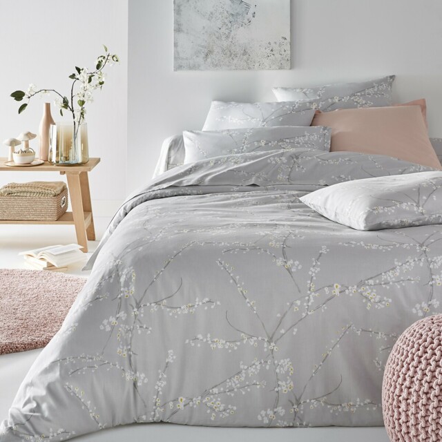 Natsumi Cotton Satin Duvet Cover - image 1
