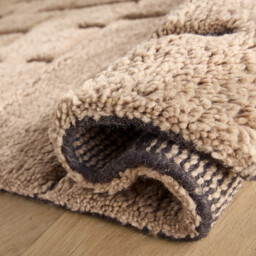 Tézé 93% Wool Hand-Knotted Rug - thumbnail 3