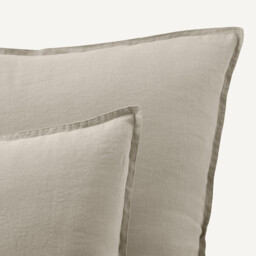 Elina Washed Linen Child's Pillowcase - thumbnail 2