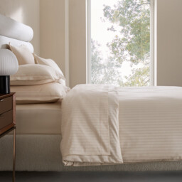 Galor Cotton Satin 400 Thread Count Duvet Cover - thumbnail 1