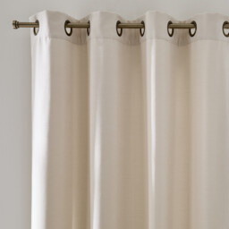 Calda Curtain in Velvet Look Chenille with Eyelets