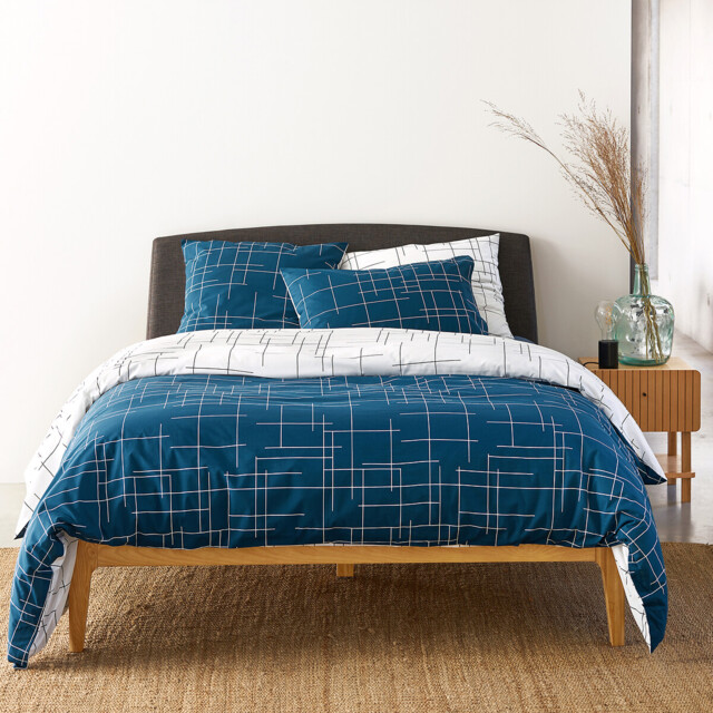 Charline Graphic Reversible Cotton Duvet Cover - image 1