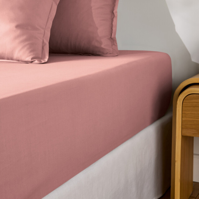 Scenario Cotton Percale 200 Thread Count Fitted Sheet, 35cm Flap - image 1