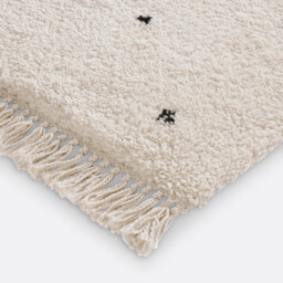 Ava Spotted Fringed Berber-Style Rug - thumbnail 4