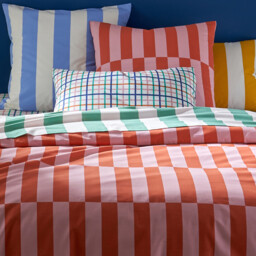 Tabaka Red 50% Recycled Cotton Duvet Cover - thumbnail 2