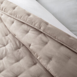 Aéri Embroidered Quilted Bedspread - thumbnail 2