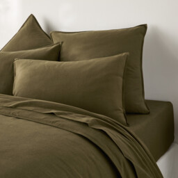 Clara 30cm Brushed Cotton Fitted Sheet - thumbnail 2