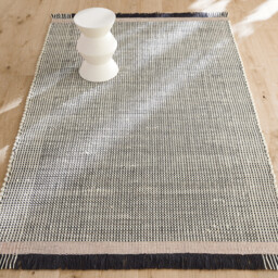 Sekot Handwoven Wool Rug - thumbnail 3