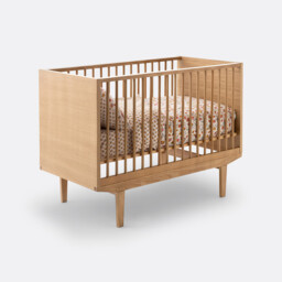 Elyo Pine Adjustable Cot Bed - thumbnail 2
