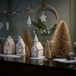 Caspar Ceramic House-Shaped Candle Holder - thumbnail 3
