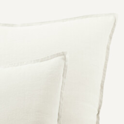 Elina Washed Linen Child's Pillowcase - thumbnail 2