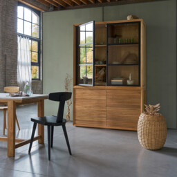 Joaquin Sideboard in Oak and Oak Veneer - thumbnail 2