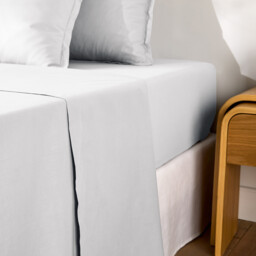Scenario Plain Cotton Percale 200 Thread Count Flat Sheet - thumbnail 1