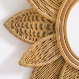 Nogu Floral 60cm Diameter Rattan Mirror - thumbnail 4