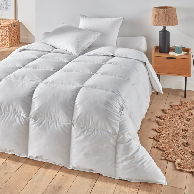 Anti-Allergy 50% Goose Down 7.0 Tog Duvet with Cotton Percale Cover - image 1