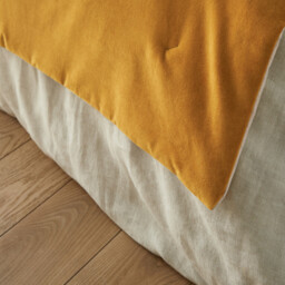 Velvet Cotton Velvet & Linen Quilt - thumbnail 2