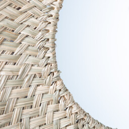 Loully 70cm Diameter Sunburst Straw Mirror - thumbnail 2
