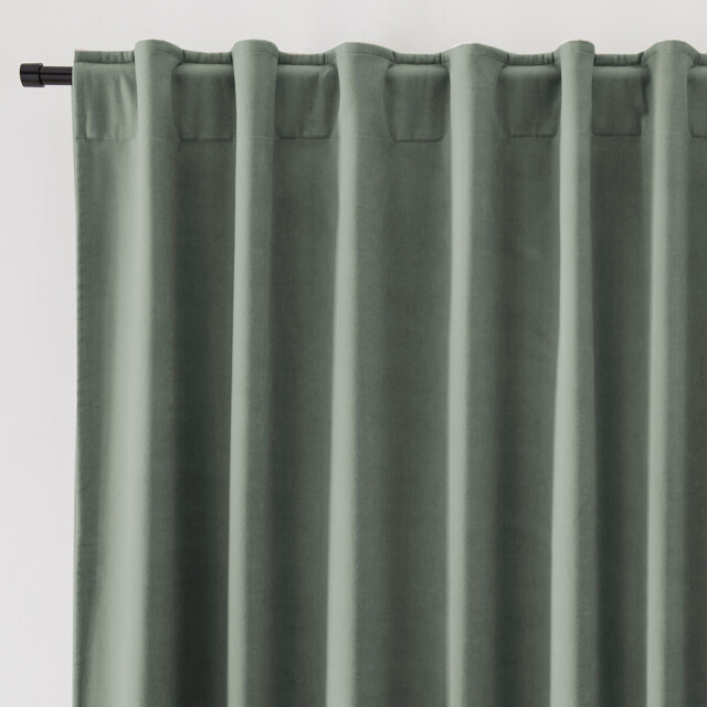 Velvet Thermal Curtain with Hidden Tabs - image 1