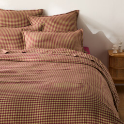Acélie Bordeaux Duvet Cover in Washed Linen - thumbnail 1