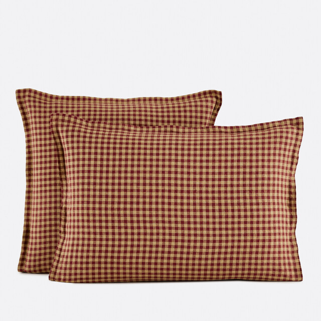 Acélie Bordeaux Pillowcase in Washed Linen - image 1