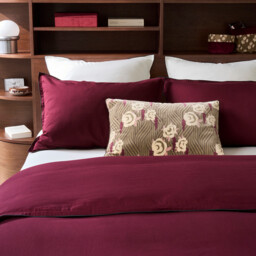 Victor Plain Washed Cotton Satin 300 Thread Count Pillowcase - thumbnail 2