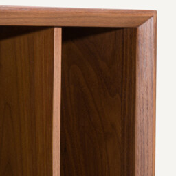 Archivita XL Vinyl Rack in Walnut Veneer W60 X D42cm - thumbnail 3