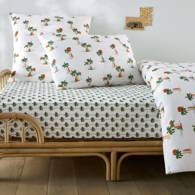 Tapahi Palm Tree Print 50% Recycled Cotton Child's Fitted Sheet with 25cm Flap - image 1