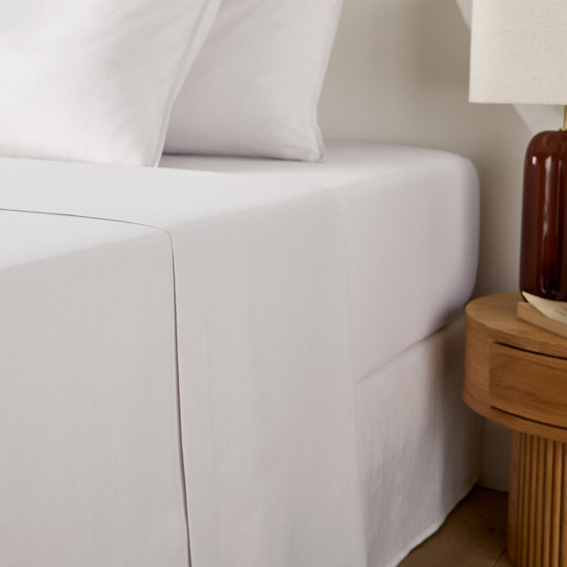 Scenario Plain Washed Cotton Flat Sheet - image 1