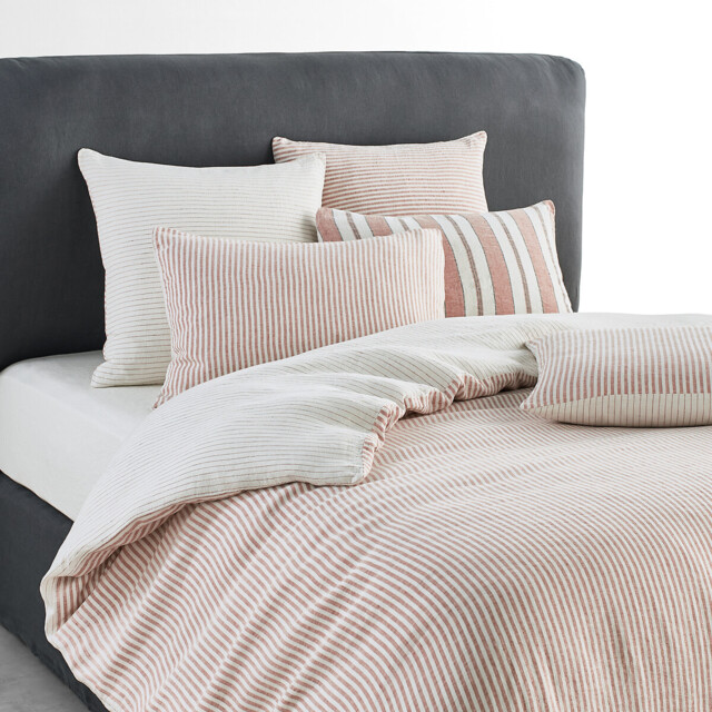 Deutzia Dyed Woven Washed Linen Duvet Cover