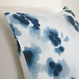 Magdalena Washed Linen Pillowcase - thumbnail 2