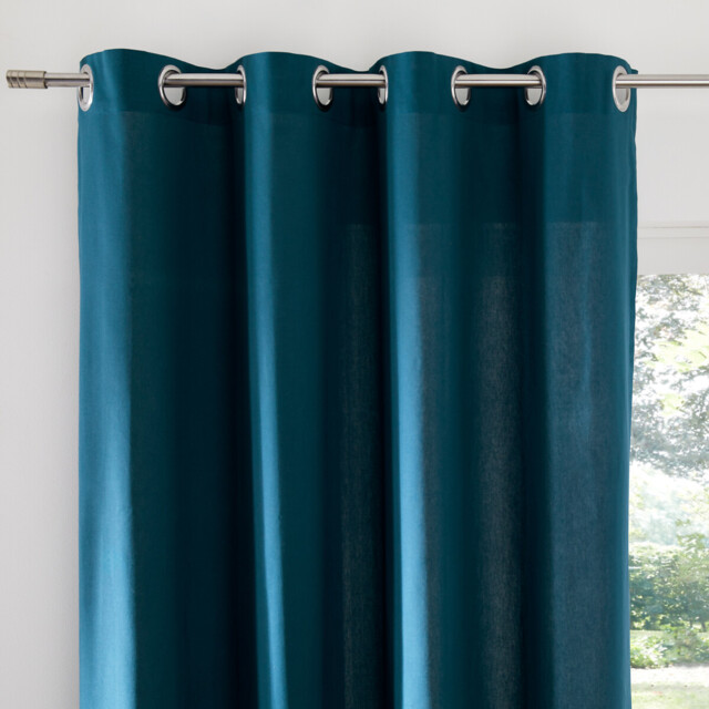 Scenario Cotton Eyelet Curtain - image 1