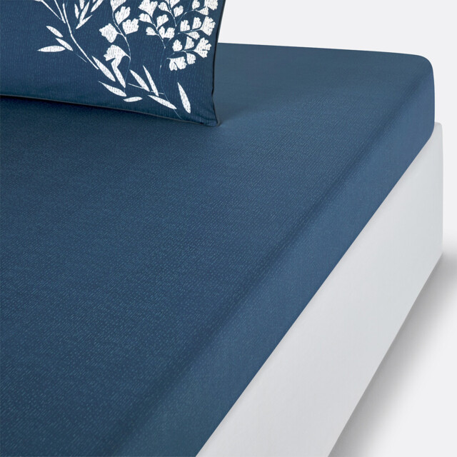 Izumi Cotton Percale Fitted Sheet