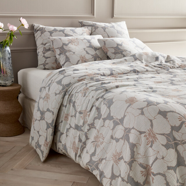 Tamia Organic Cotton Double Muslin Duvet Cover - image 1