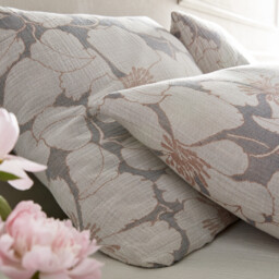 Tamia Organic Cotton Double Muslin Duvet Cover - thumbnail 3