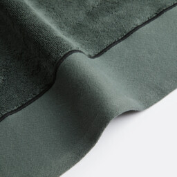 Victor Bath Towel in Combed Cotton 675g/m2 - thumbnail 3