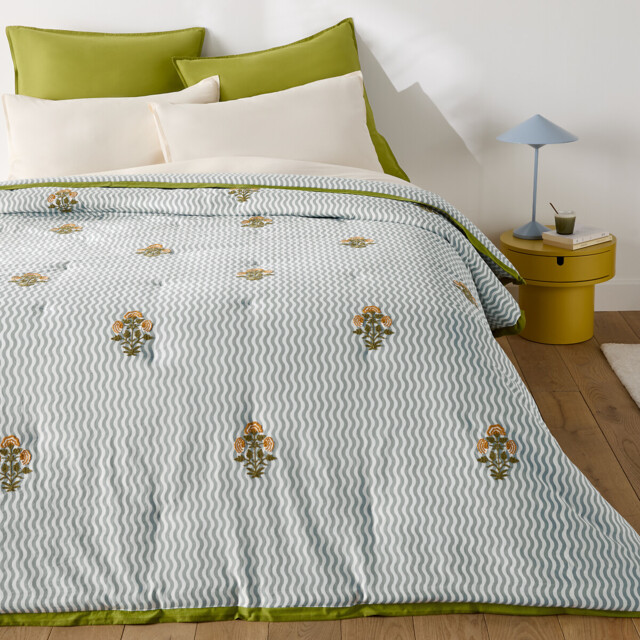 Jani Striped/Floral Embroidery Cotton Quilted Bedspread - image 1