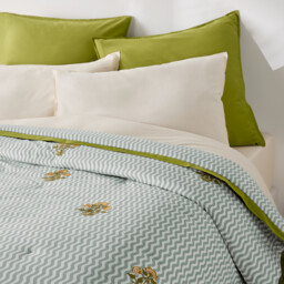 Jani Striped/Floral Embroidery Cotton Quilted Bedspread - thumbnail 3