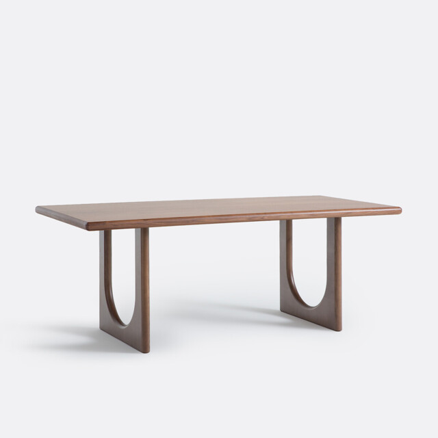 Douve 6-8 Seater Dining Table in Walnut Veneer - image 1