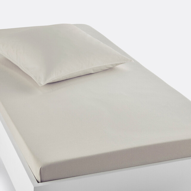 Scenario Child’s 100% Cotton Jersey Fitted Sheet