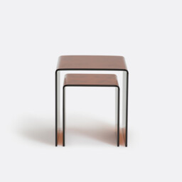 Set of 2 Joan Nesting Side Tables in Tempered Glass - thumbnail 2