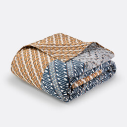 Midako Kantha Washed Cotton Bedspread - thumbnail 3