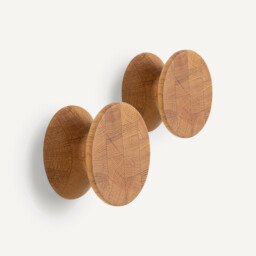 Set of 2 Arame 10cm Diameter Solid Oak Hooks