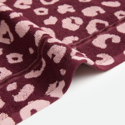 Zani Bouclé Towelling Towel - thumbnail 3