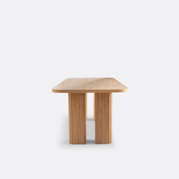 Latti Rectangular 6-8 Seater Dining Table in Oak and Pine Veneer - thumbnail 4